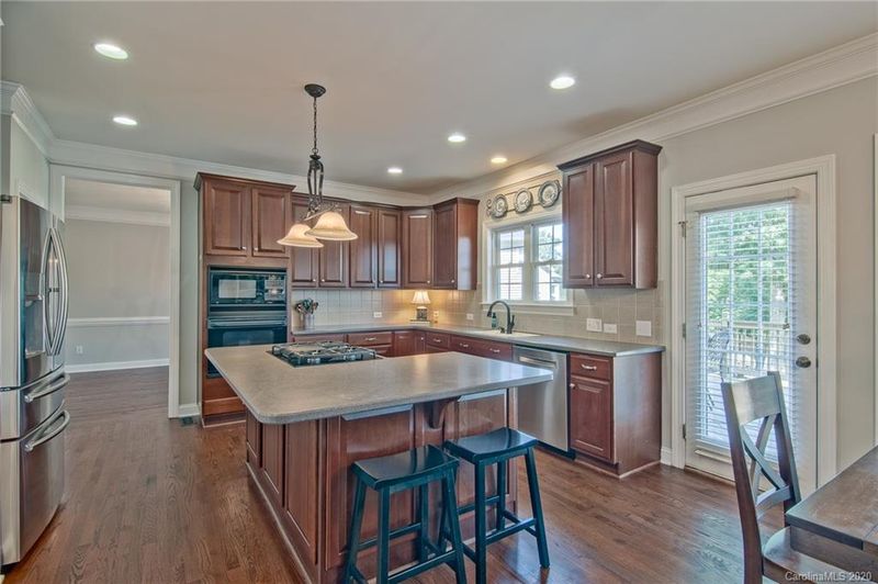 1921 Solway Ln, Charlotte, NC 28269