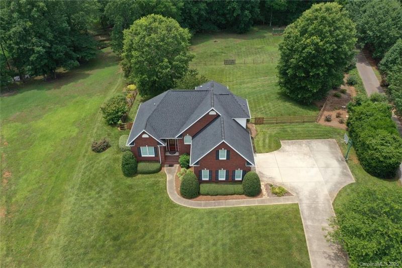 2436 Supreme Dr, Monroe, NC 28110