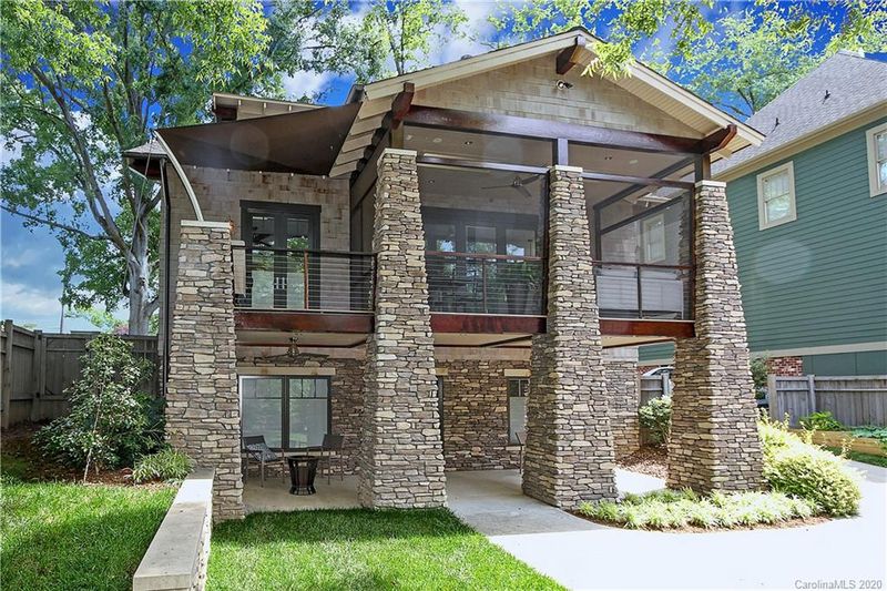 636 Dorothy Dr, Charlotte, NC 28203