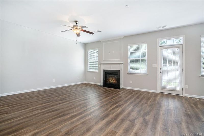 17929 Train Station Dr, Cornelius, NC 28031