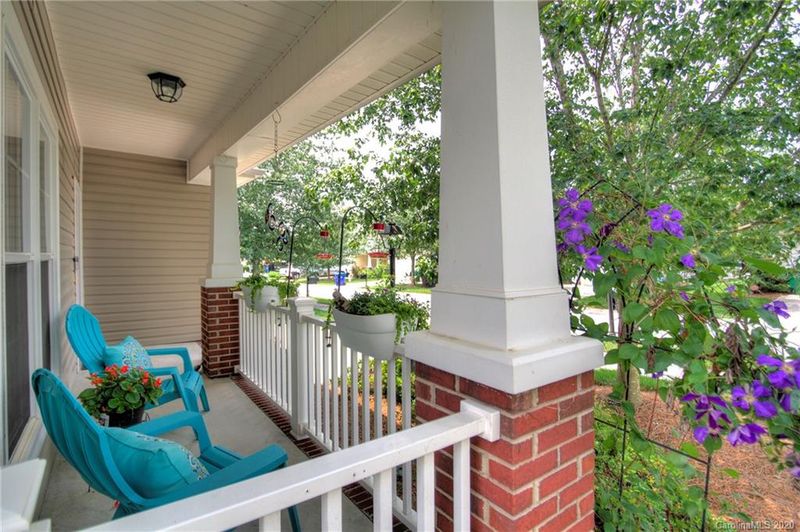 1016 Jessica Ln, Matthews, NC 28104