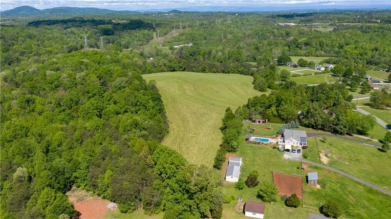 0 Moss Farm Rd, Hickory, NC 28602