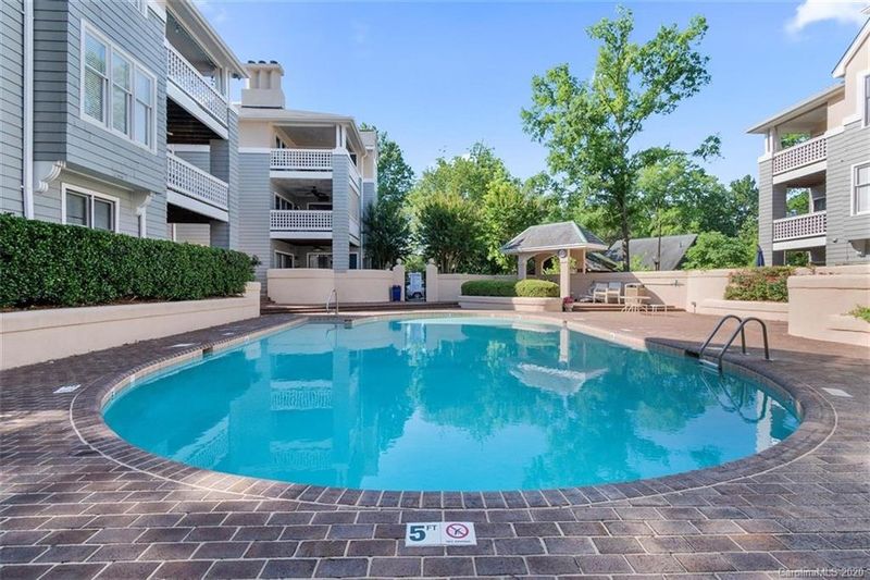 232 Queens Rd #39, Charlotte, NC 28204