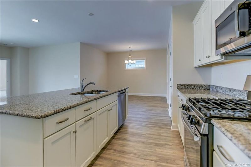 6300 Raven Rock Dr #726, Denver, NC 28037