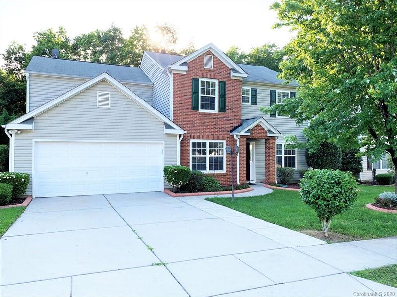 3916 Edgeview Dr, Indian Trail, NC 28079
