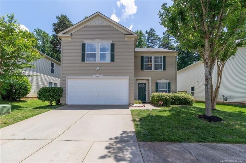 6011 Shortleaf Pine Ct, Charlotte, NC 28215