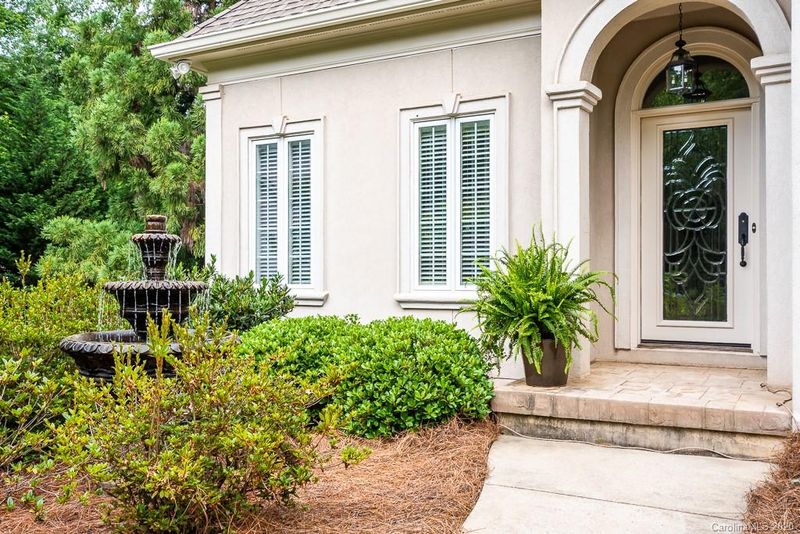 19203 Stableford Ln, Cornelius, NC 28031
