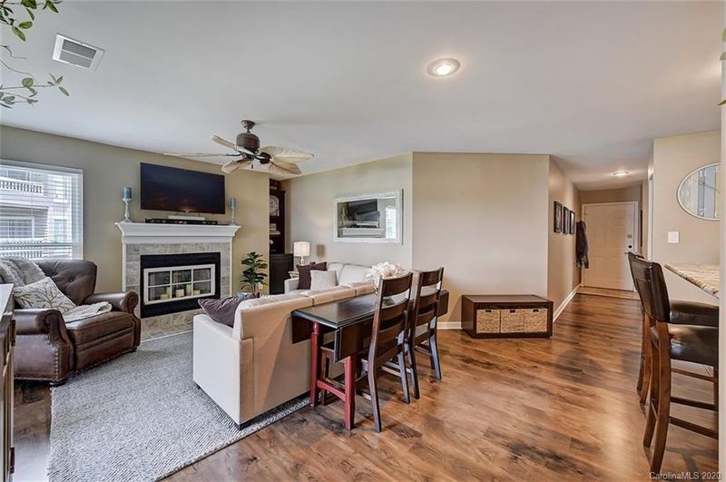 18833 Vineyard Point Ln, Cornelius, NC 28031