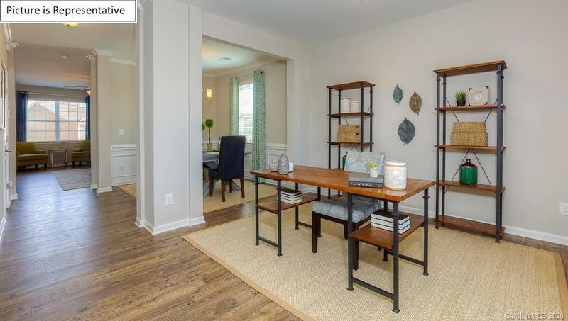 5009 Traynor Rd, Charlotte, NC 28216