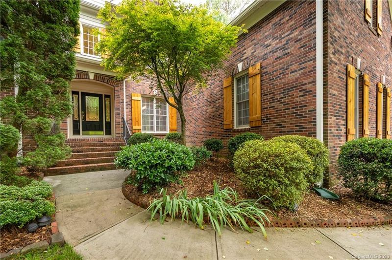 12450 Preservation Pointe Dr, Charlotte, NC 28216