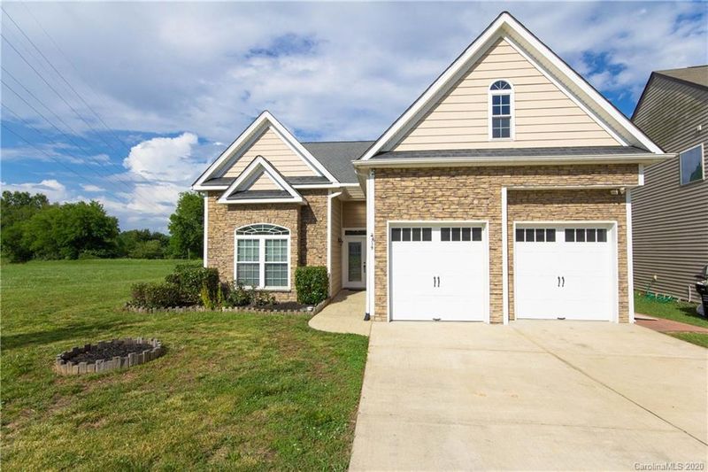 339 SW Pulaski Dr, Concord, NC 28027