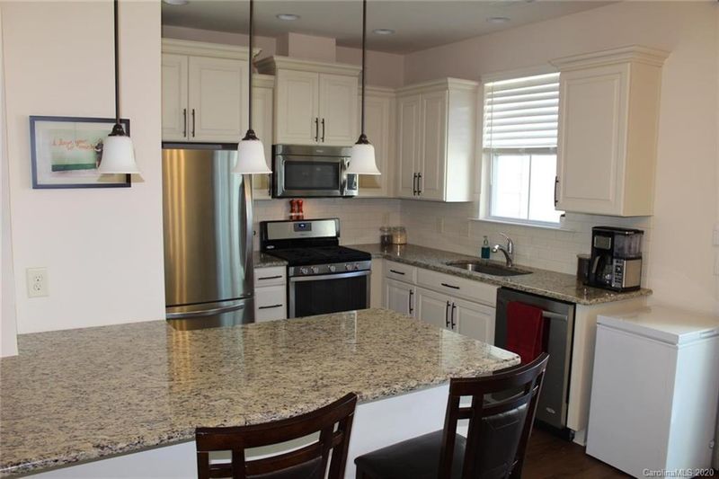 1606 Pat Garrett St, Charlotte, NC 28206