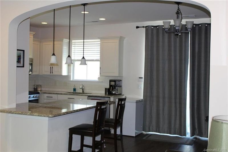 1606 Pat Garrett St, Charlotte, NC 28206