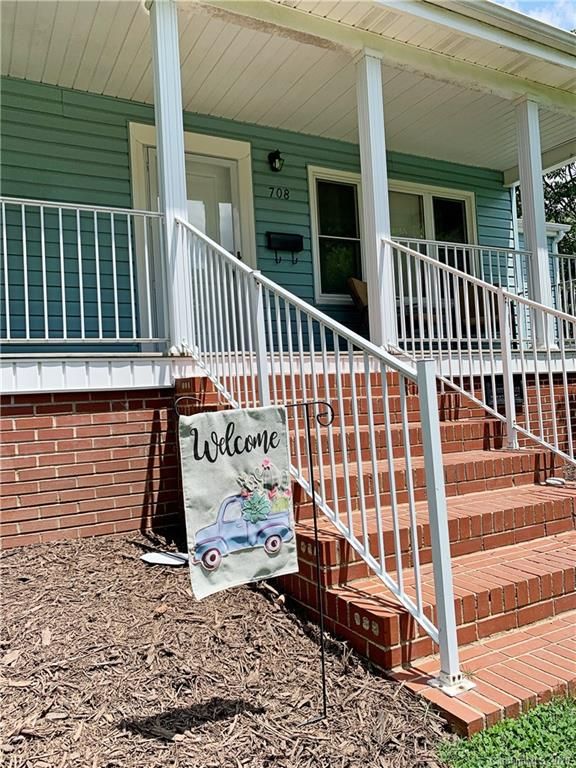 708 Laurel Ln, Gastonia, NC 28054