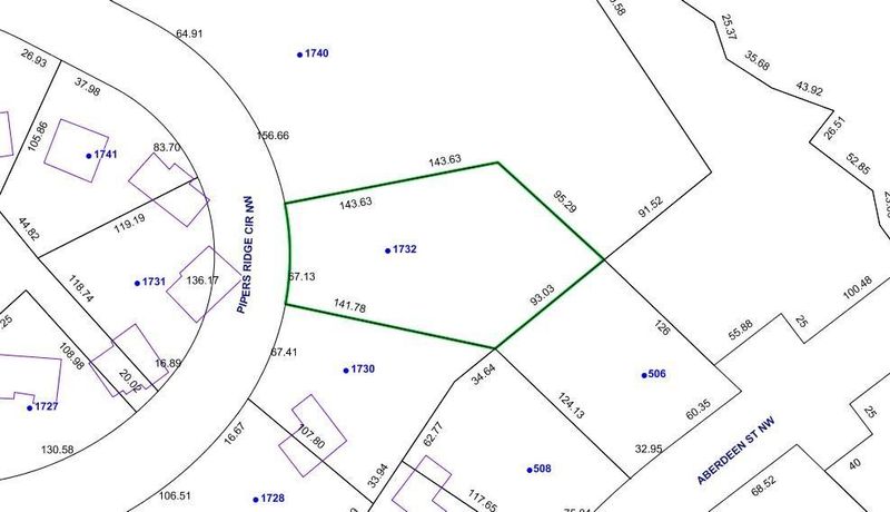 1732 Pipers Ridge Cir NW, Conover, NC 28613