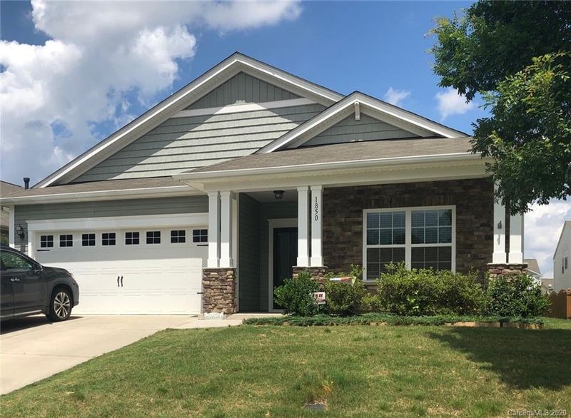 1850 Yellow Daisy Dr, Matthews, NC 28104