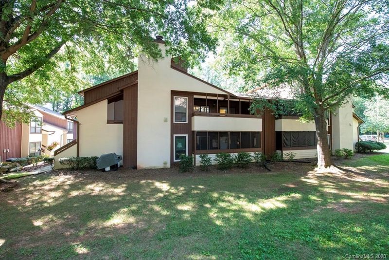 7110 Winery Ln, Charlotte, NC 28227