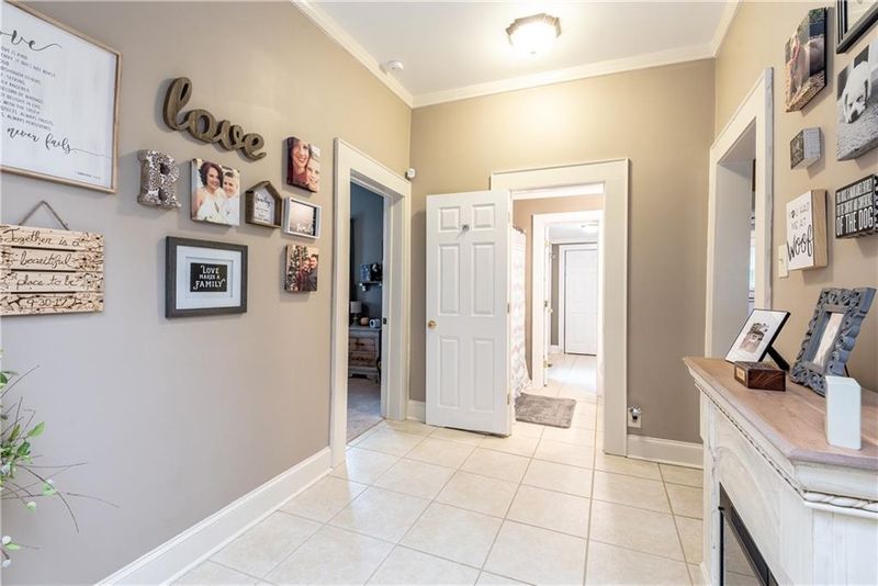 202 3rd Ave SE, Hickory, NC 28602