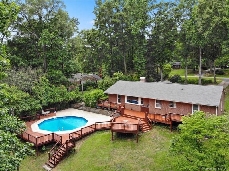 3832 Pine Cove Dr, Gastonia, NC 28056