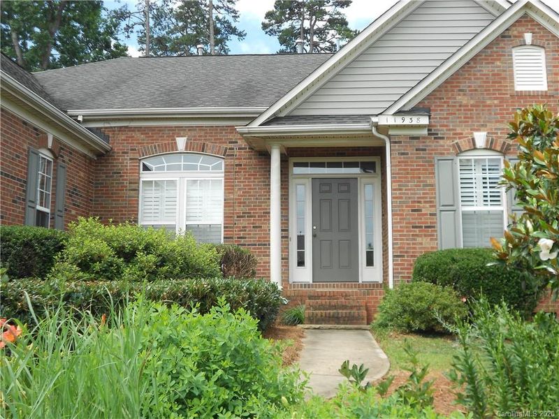 11938 Canter Dr, Mint Hill, NC 28227
