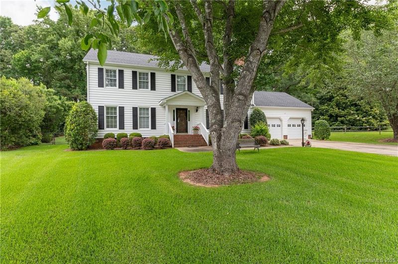2060 Havenwood Dr, Lancaster, SC 29720