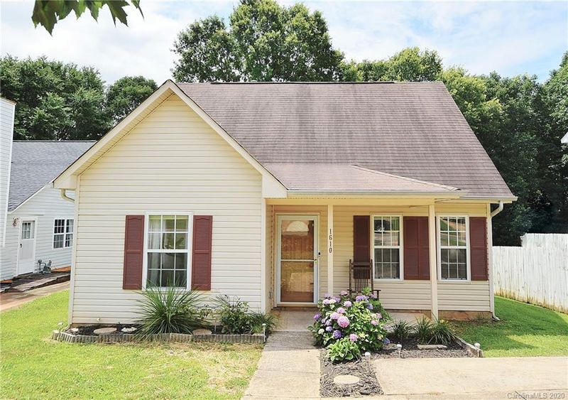 1610 Dendy Ln, Pineville, NC 28134
