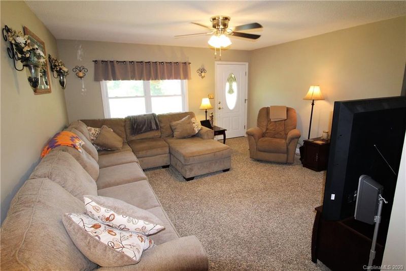 2333 Lawrence Rd, Clover, SC 29710