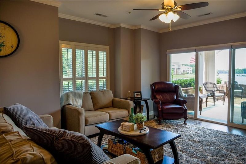 860 Jetton St #55, Davidson, NC 28036