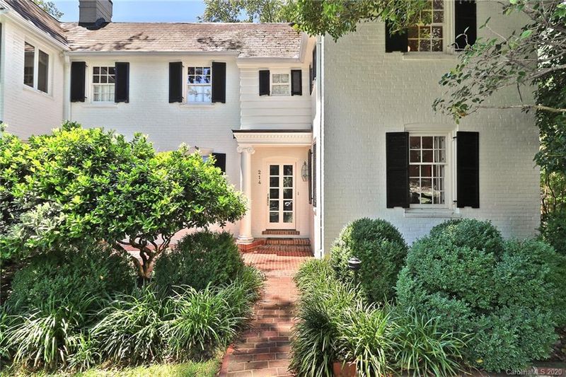 214 Cherokee Rd, Charlotte, NC 28207