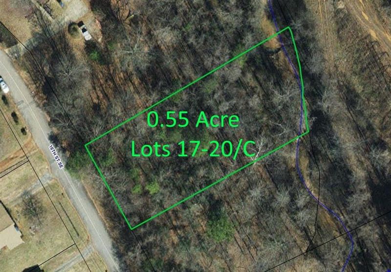 1055 16th St SE, Hickory, NC 28602