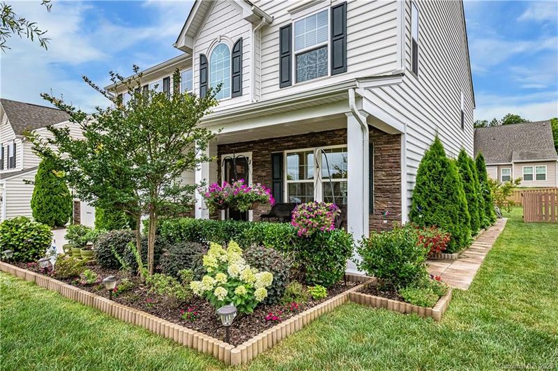 2602 Peebles Ln, Charlotte, NC 28278