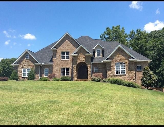 3861 Golf Dr NE, Conover, NC 28613