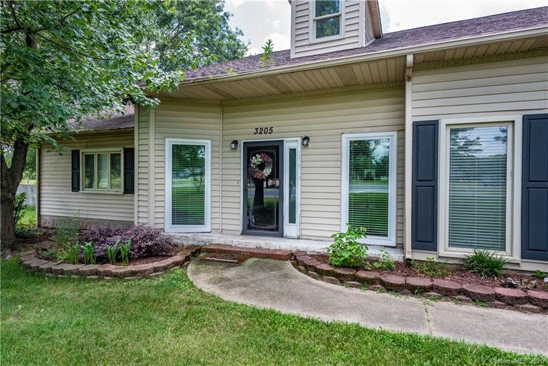 3205 Old Camden Rd, Monroe, NC 28110