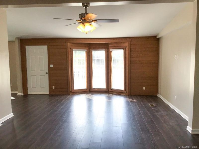 8479 Mineral Dr, Midland, NC 28107