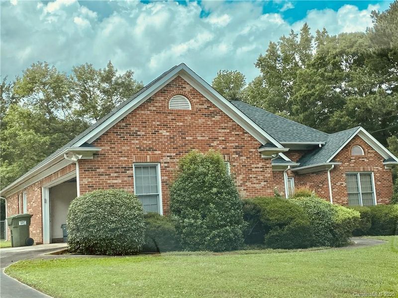 103 Seven Oaks Dr, Monroe, NC 28110