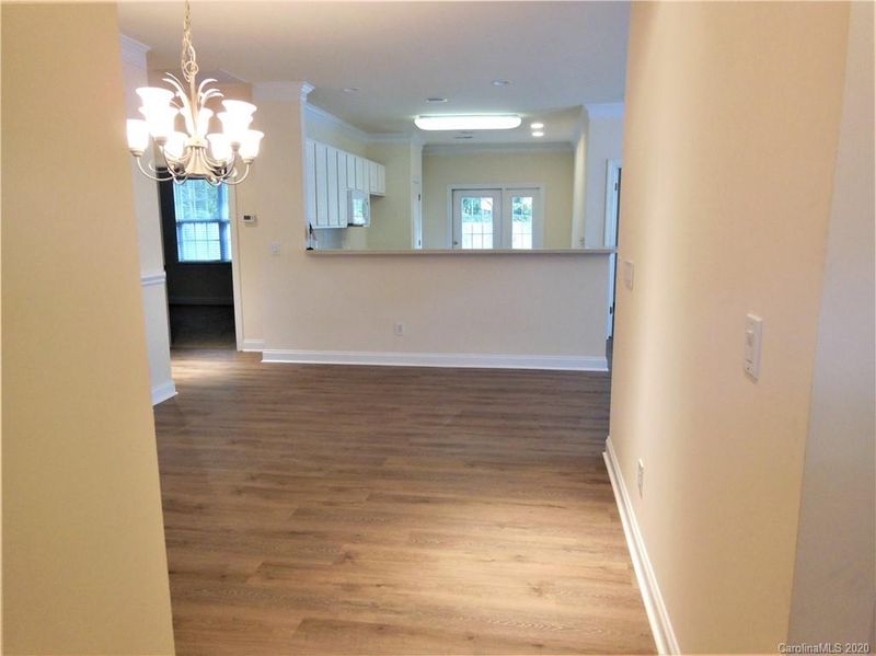 627 Ridgely Green Dr, Pineville, NC 28134