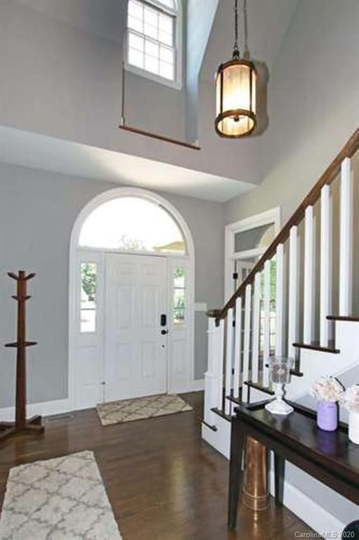 201 Colony Dr, Mooresville, NC 28115
