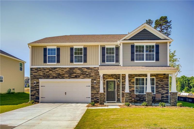 920 Rock Haven Dr, Charlotte, NC 28216