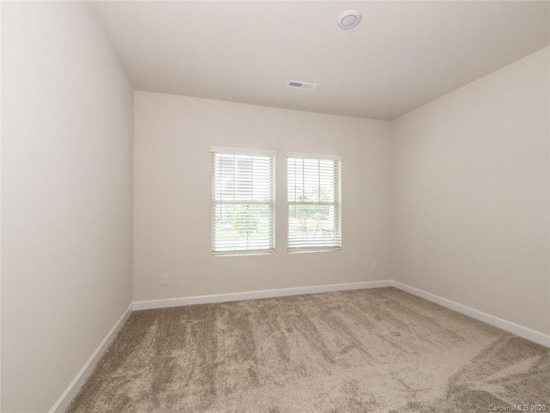 5133 Turtle Creek Dr, Denver, NC 28037