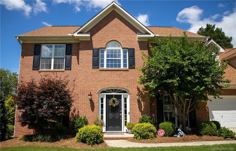 616 Gable Oaks Ln, Concord, NC 28027