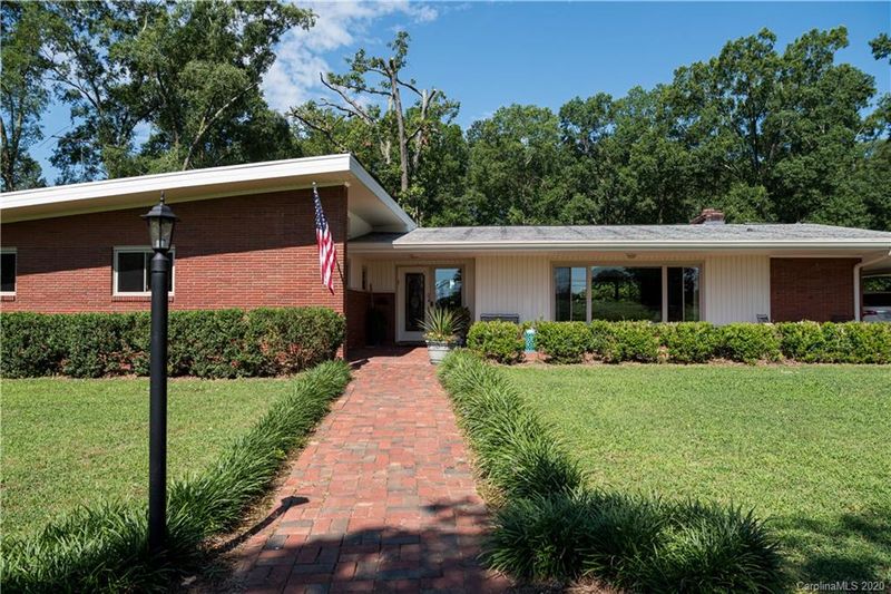 520 S Elm St, Marshville, NC 28103