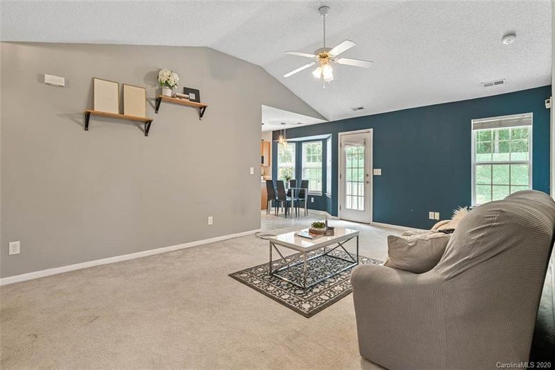 9504 Isaac Hunter Dr, Charlotte, NC 28214