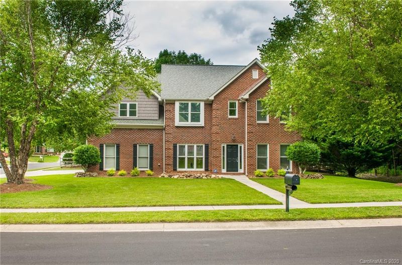 1816 Brandywine Dr, Matthews, NC 28105