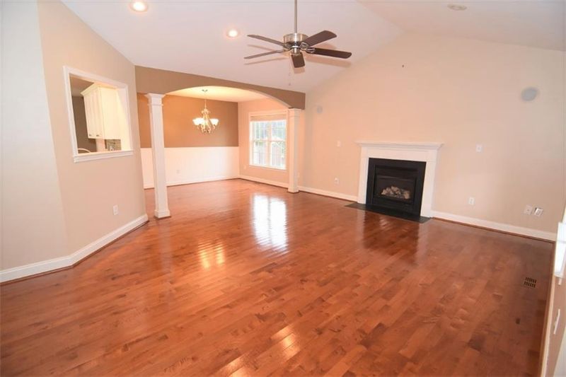 2764 Cardinal Ln, Claremont, NC 28610