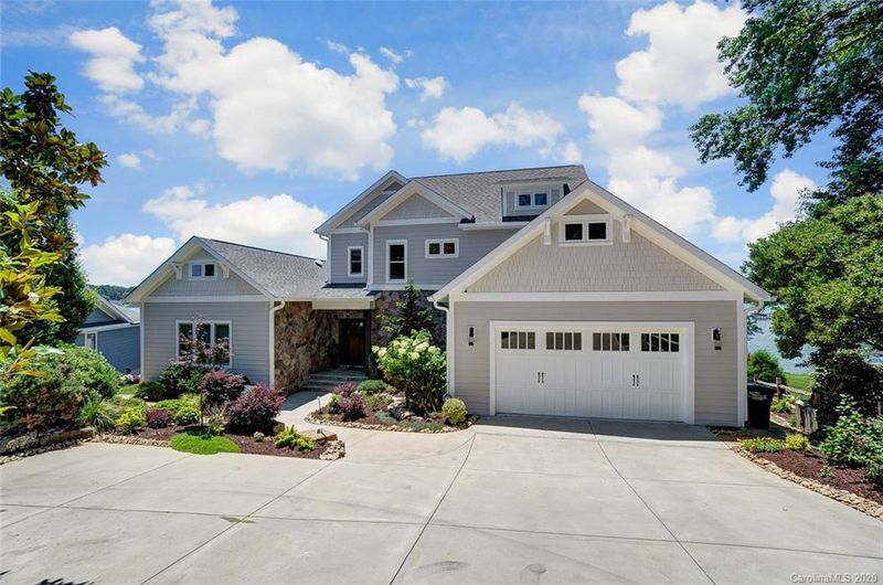 2078 Marquesas Ave, Tega Cay, SC 29708