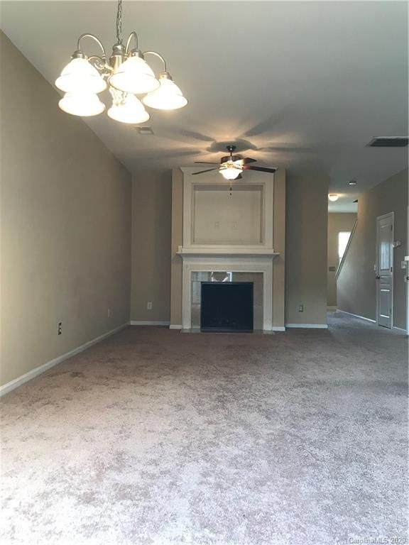 13610 Calloway Glen Dr, Charlotte, NC 28273