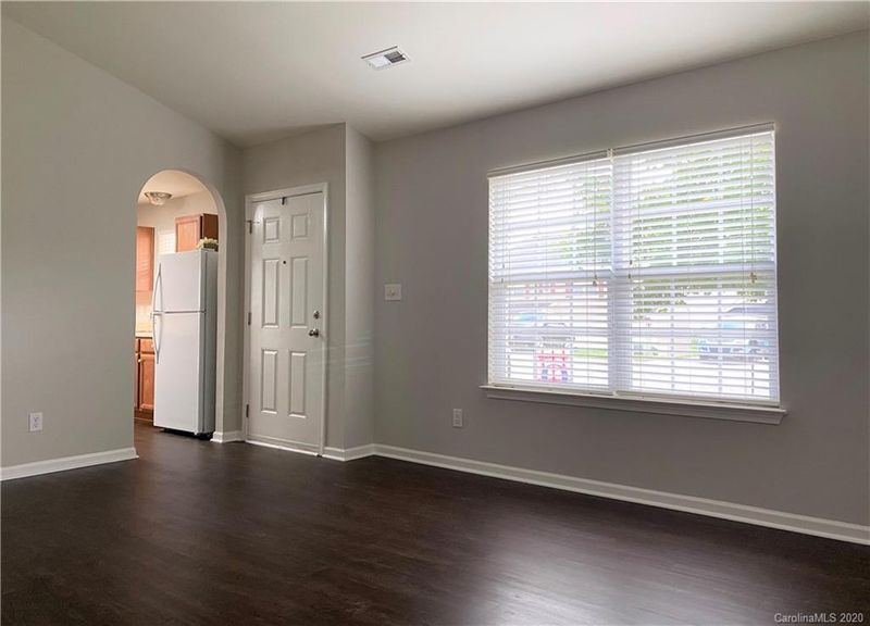 1132 Ametrine Ln, Dallas, NC 28034
