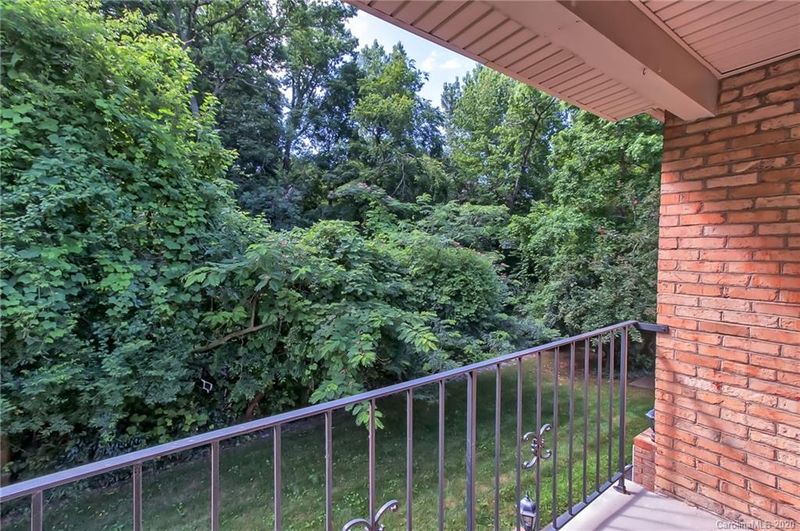 4743 Hedgemore Dr #O, Charlotte, NC 28209