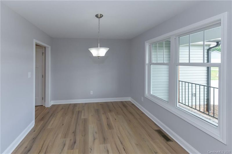 3656 Kimber Ln, Sherrills Ford, NC 28673