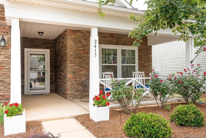 2415 Bergamot St, Tega Cay, SC 29708